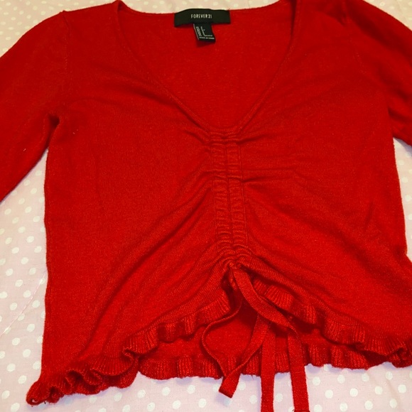 💓F21 red crop top - Picture 3 of 4